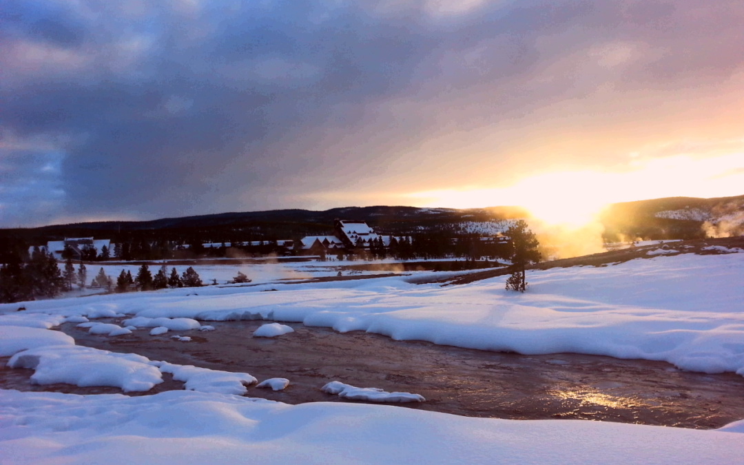 9-Day Winter Yellowstone and Southern Utah Tour