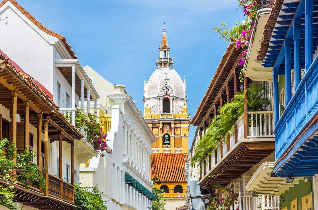 Colombia Amazon Tour: Bogotá, Jungle, Medellín & Cartagena 11D/10N
